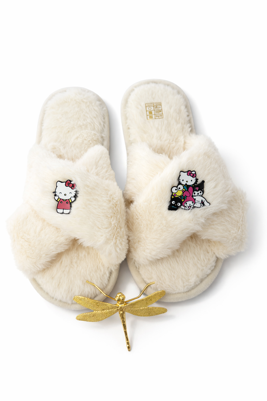 Pantuflas Divertidas y Únicas de Hello Kitty – Suavidad, Estilo y Mucha Personalidad