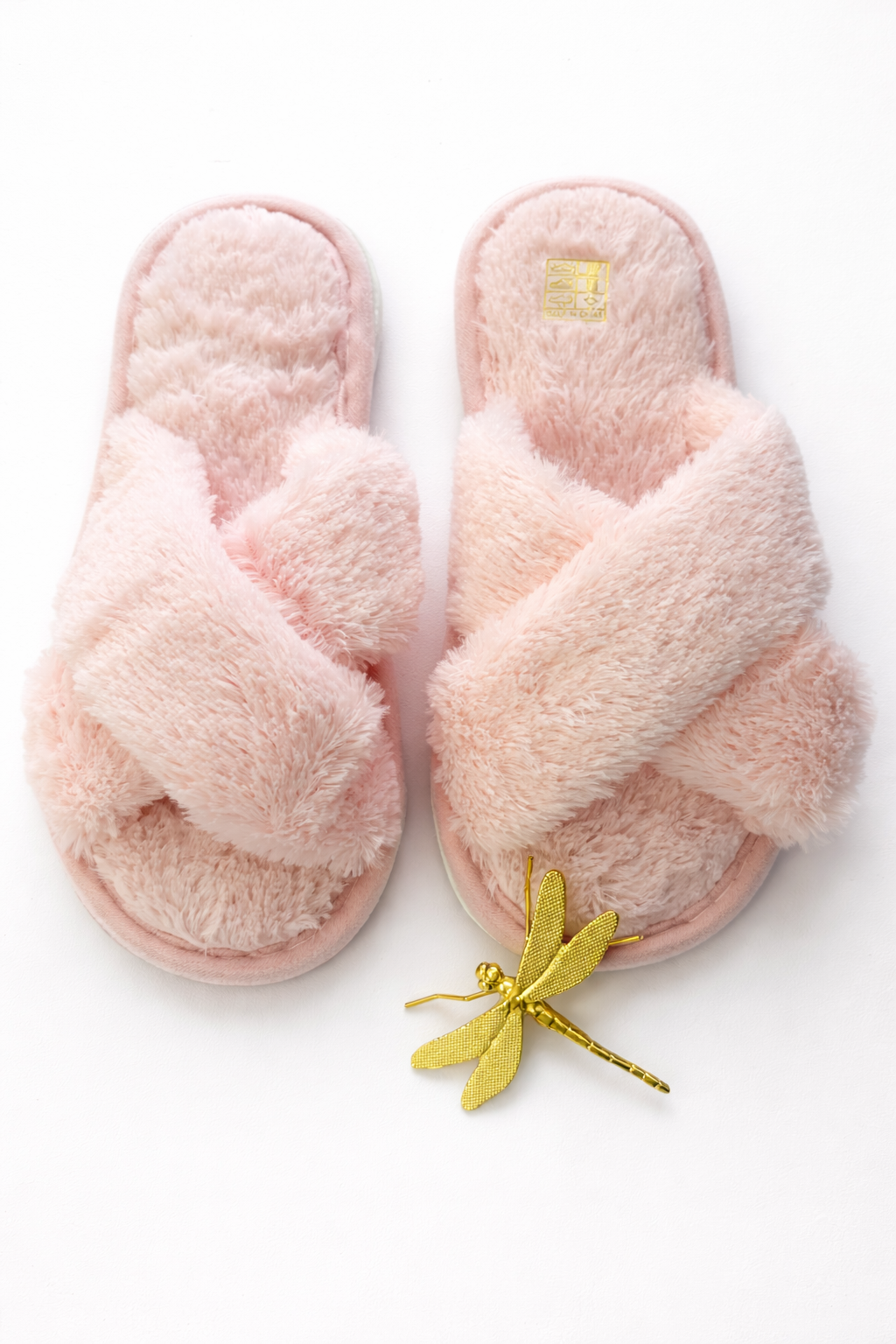 Pantufla Clásica Rosa – Suavidad y Comodidad Natural